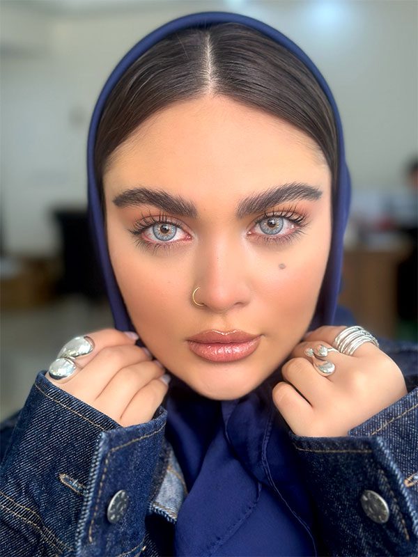 کلاسیک گری یونیک سالانه